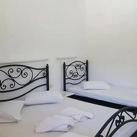 Gefyra Hotel Epidaurus